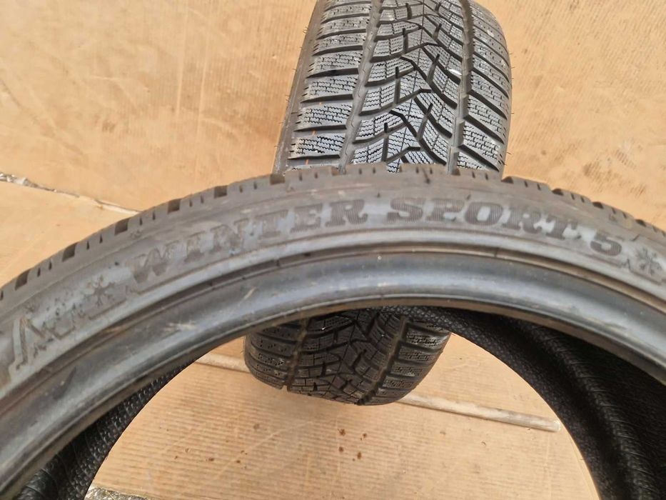 2 Dunlop R19 225/40
Зимни гуми 
DOT4523