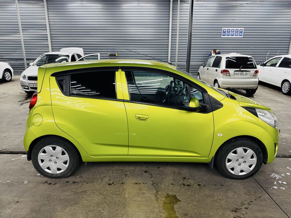 Spark salatviy 3-pazitsiya M/T Mexanika gaz