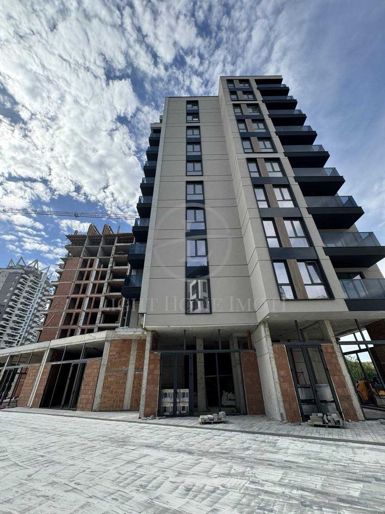 Продава се Двустаен апартамент в Пловдив, Христо Смирненски - 76 кв.м за 1302 €/кв.м - Снимка #1