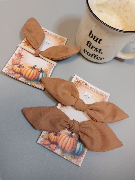 Elastic de prins parul cu iz de toamna