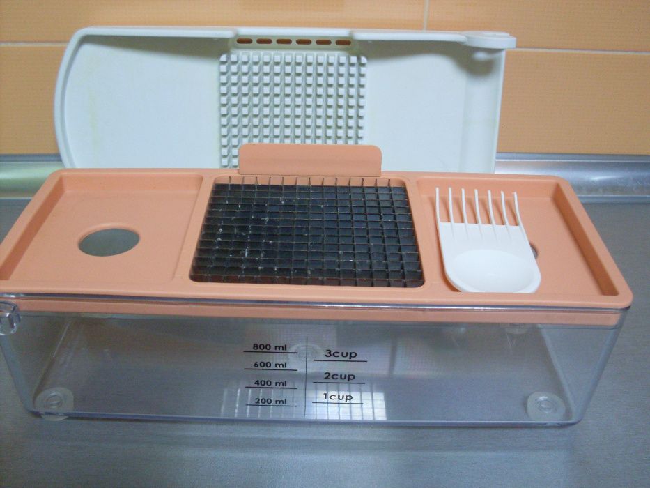 Многофункционален уред - Германия.