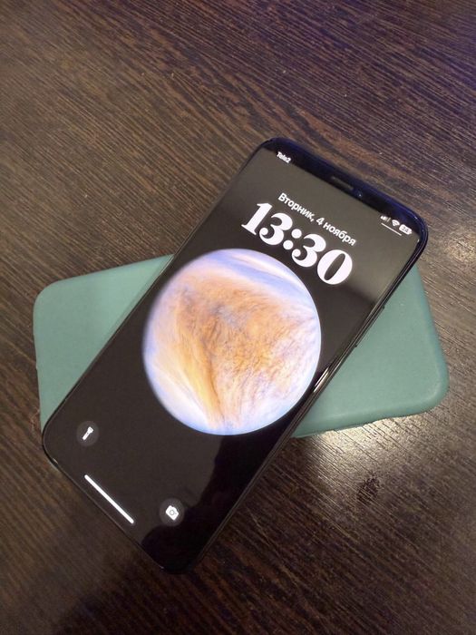 iPhone X 64 gb 50.000