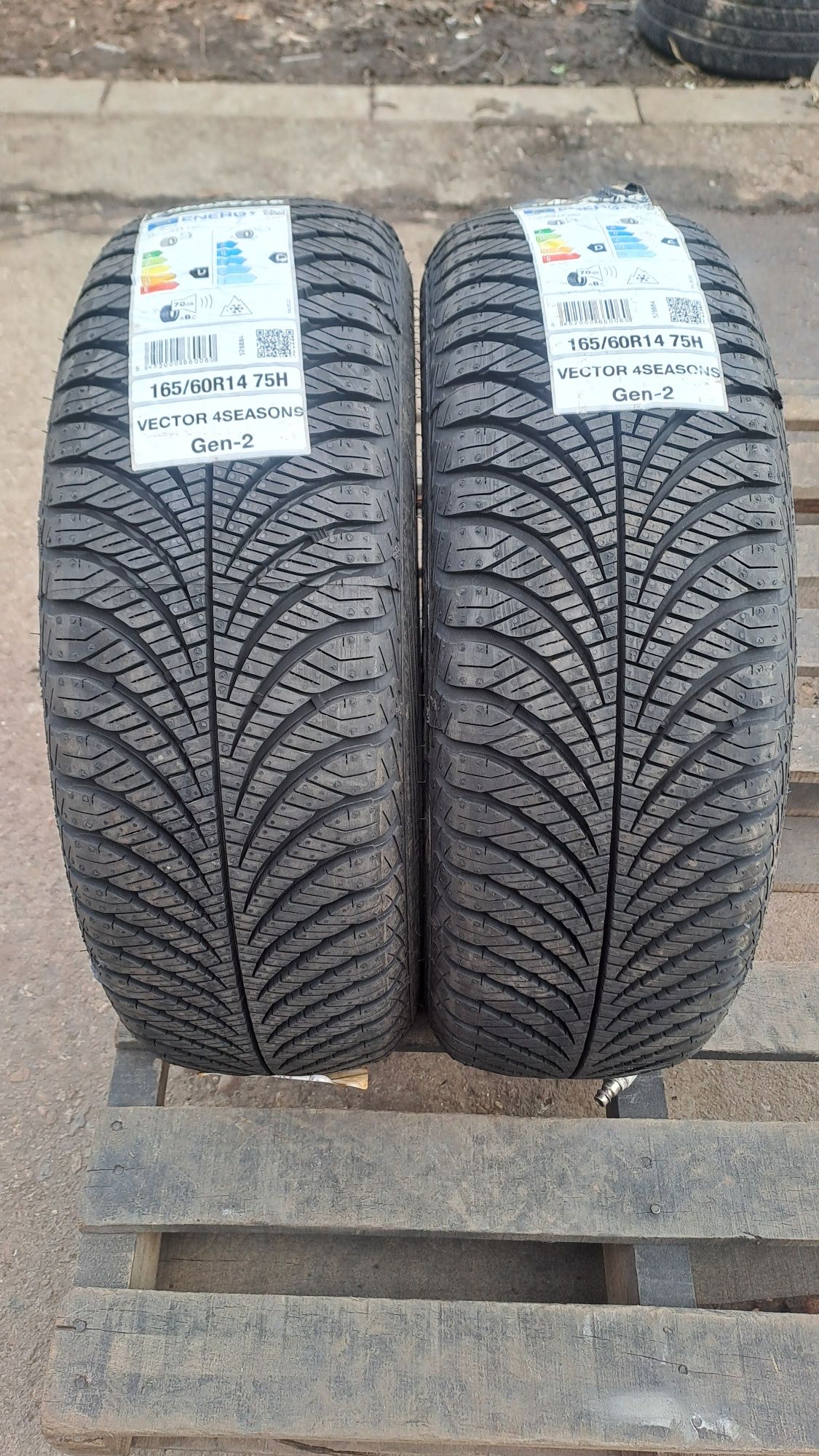 2бр. Нови Всесезонни 165/60/14 Goodyear Vector 4Seasons Gen 2