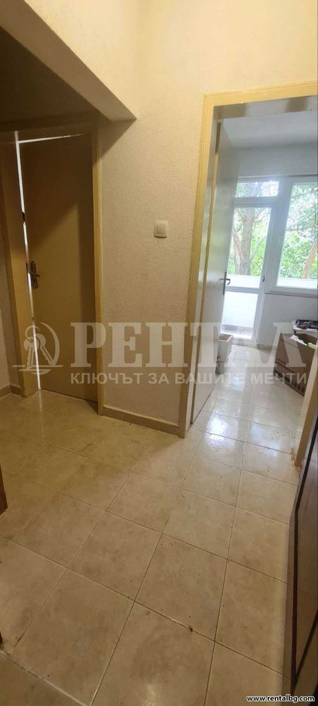 Продава се Двустаен апартамент в Пловдив, Център - 40 кв.м за 2100 €/кв.м - Снимка #7