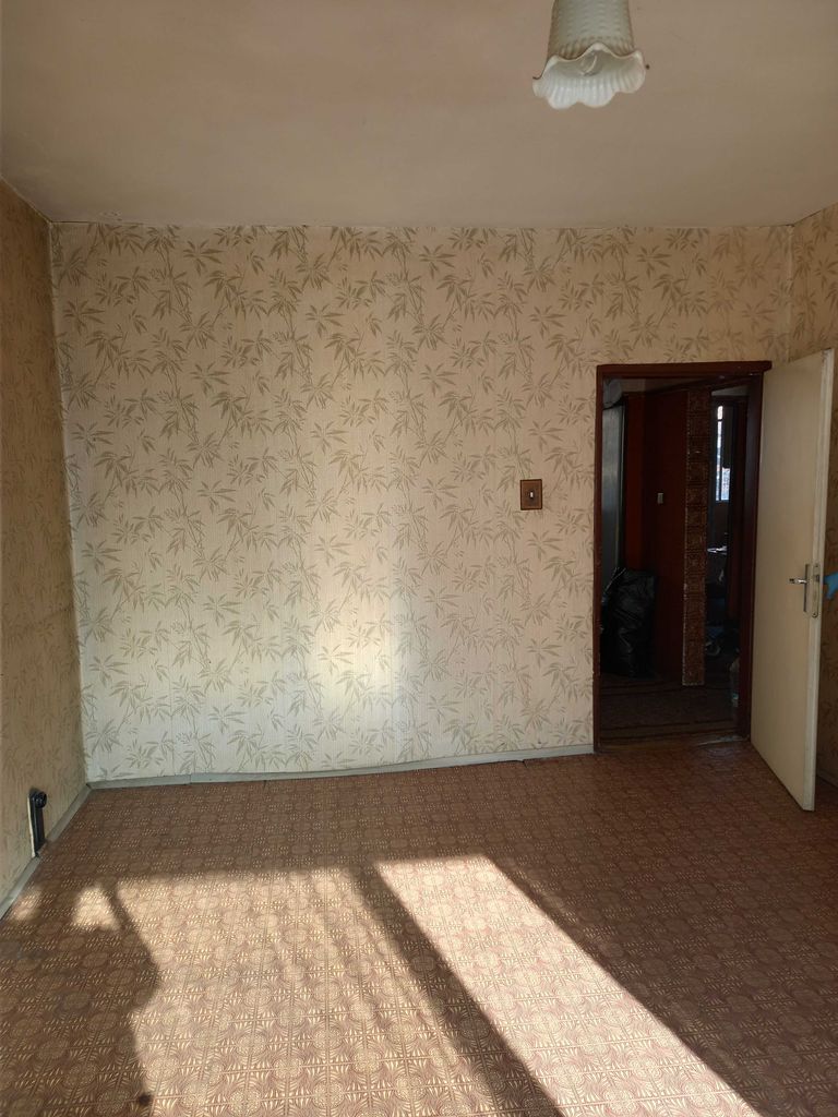 Продава се Тристаен апартамент в Перник, Изток - 88 кв.м за 1194 €/кв.м - Снимка #6