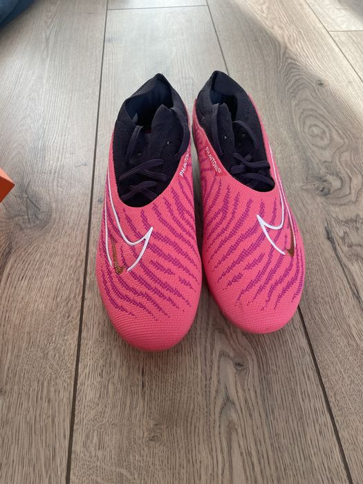 Бутсы найк фантом 43размер