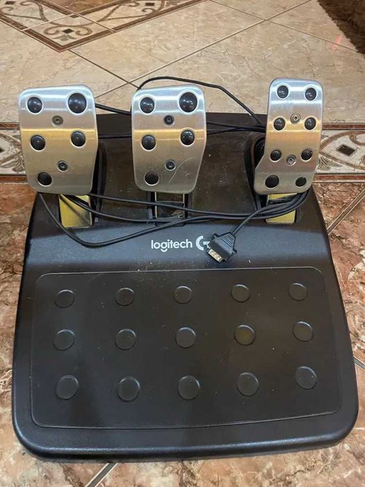Volan Logitech G920 cu Pedale