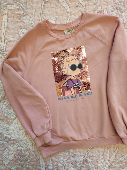 Свитшот с пайетками на 11-12 лет