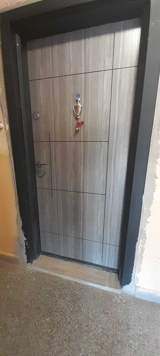 Продава се Двустаен апартамент в Търговище, Запад 1 - 55 кв.м за 1484 €/кв.м - Снимка #11