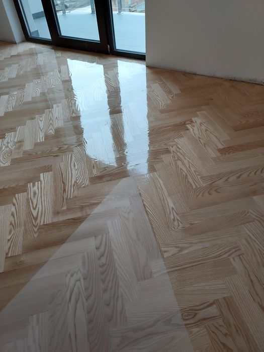 Parchetar profesionist