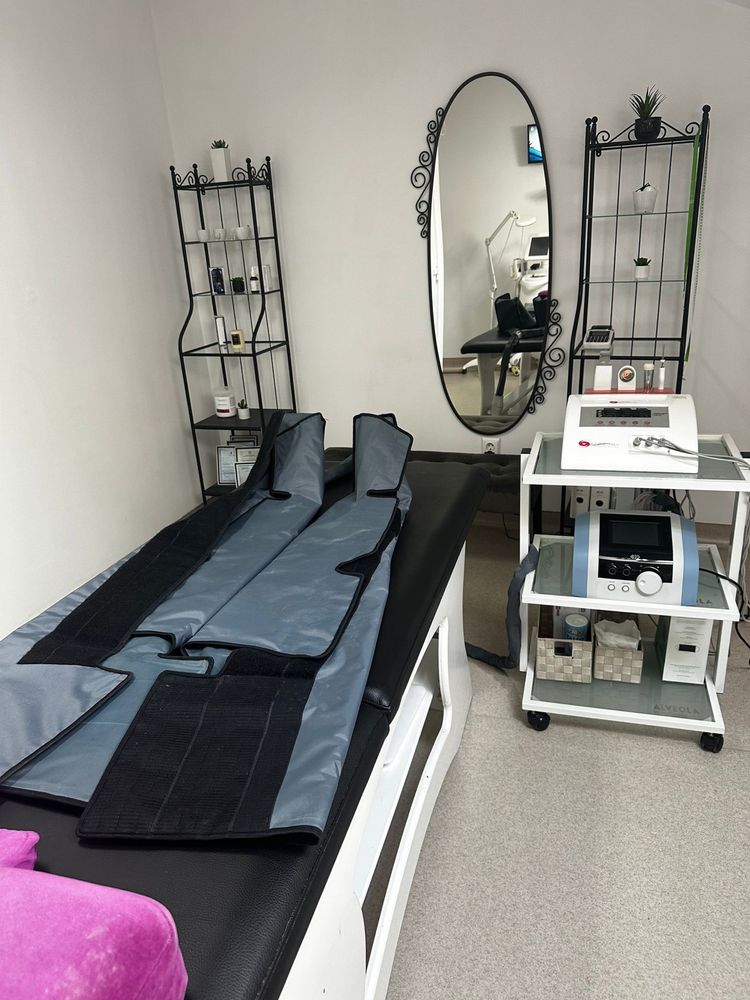 Afacere la cheie - Salon remodelare corporala/Tratamente faciale