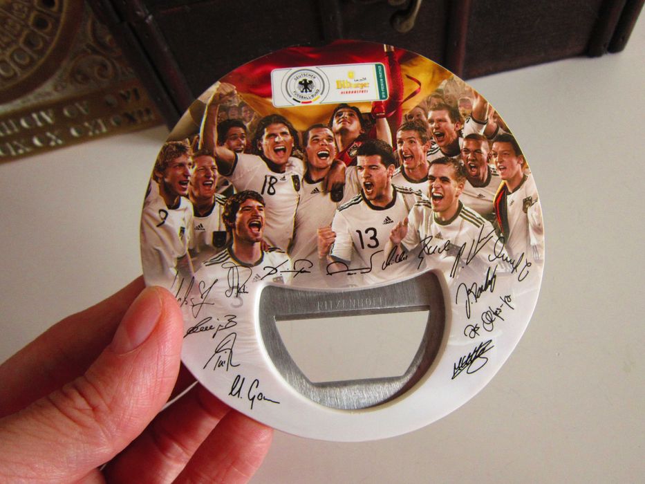 cadou rar Fotbal 2014 Campioana Mondiala Germania deschizator sticle