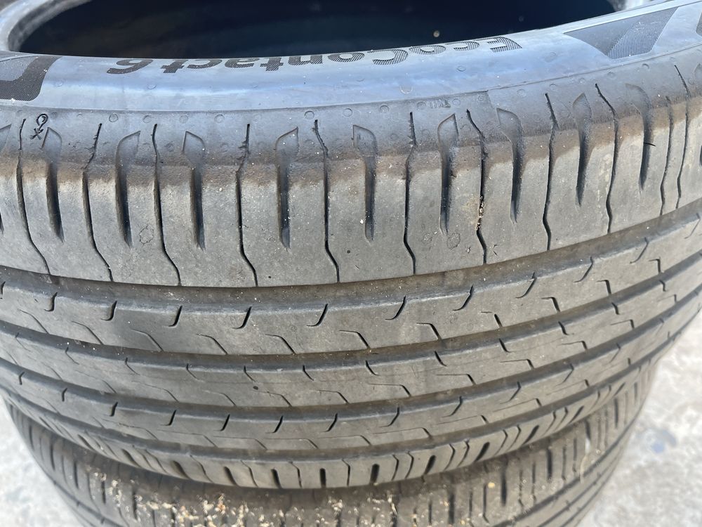 Летни гуми 2 бр. Continental и 2 бр. Hankook