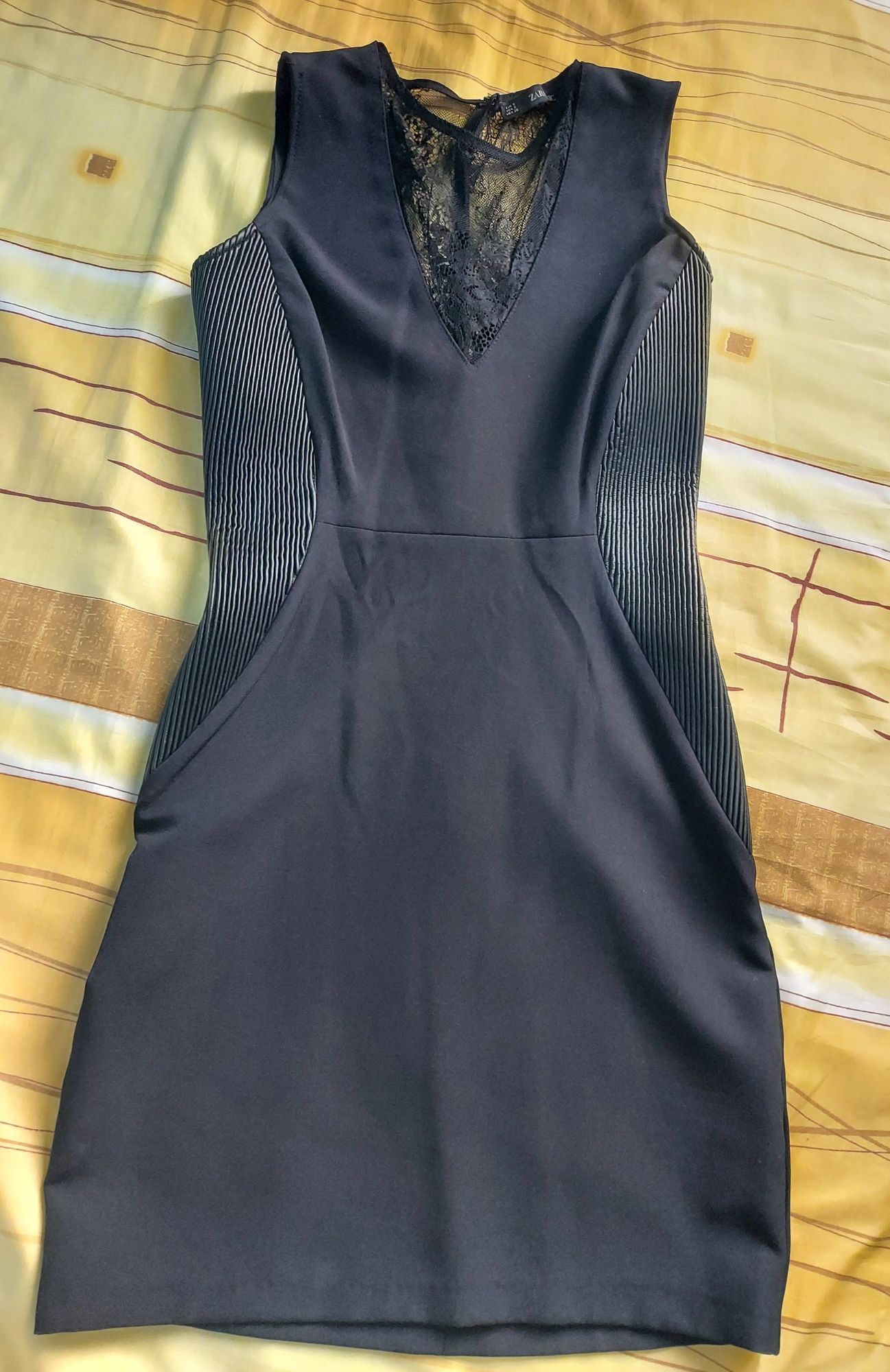 Рокли ZARA  и TALLY  WEIJL-30лв.