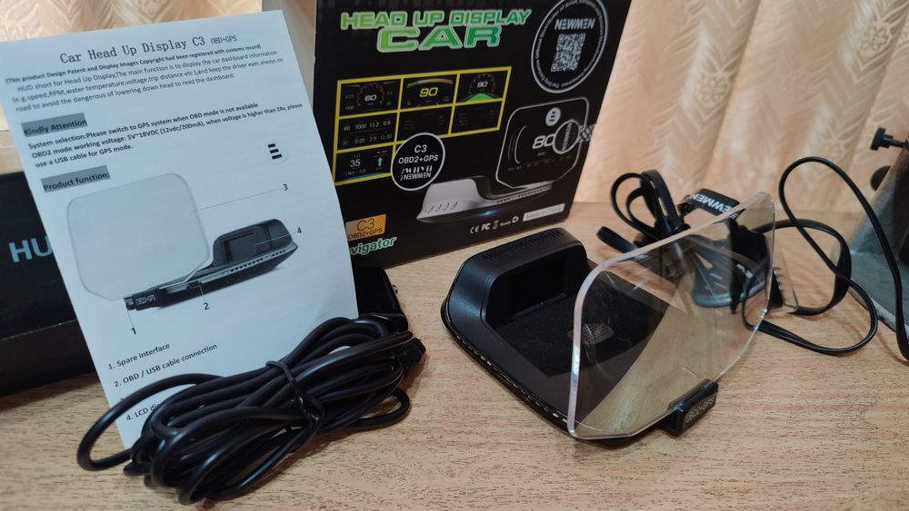 Продам HUD С3 OBD+GPS проектор на лобовое стекло