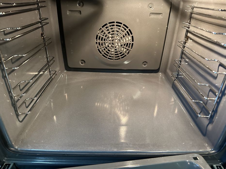 Фурна за вграждане Бош/Bosch