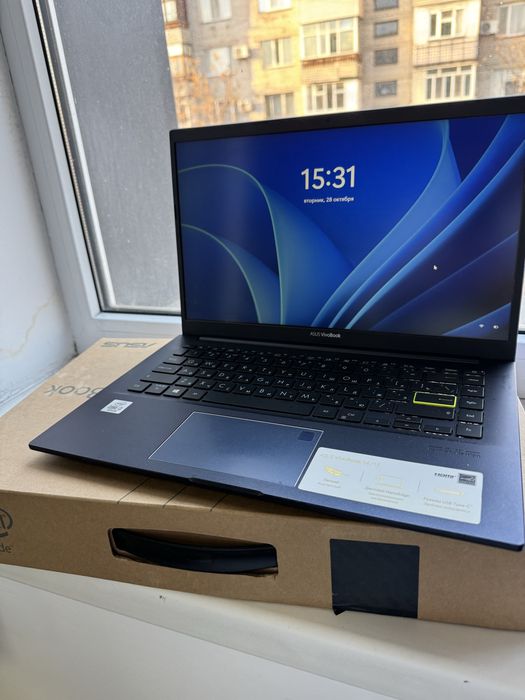 Продам ноутбук Asus Vivobook