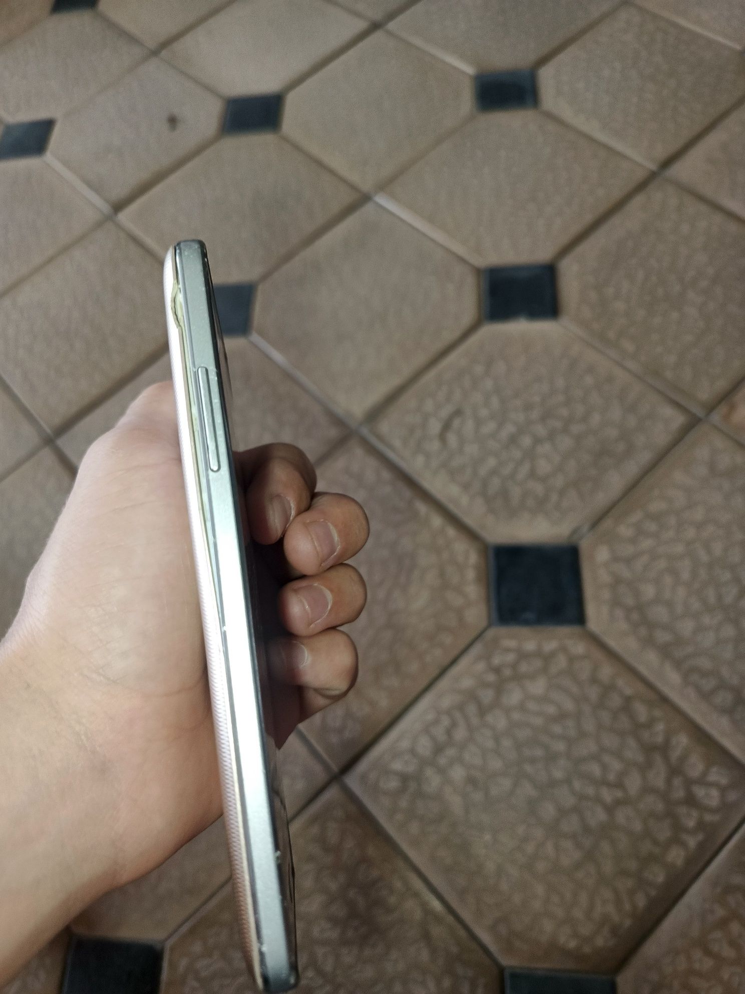 Samsung J2 prime 90ming som kami yo