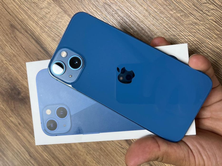 iPhone 13 в идеальном состоянии