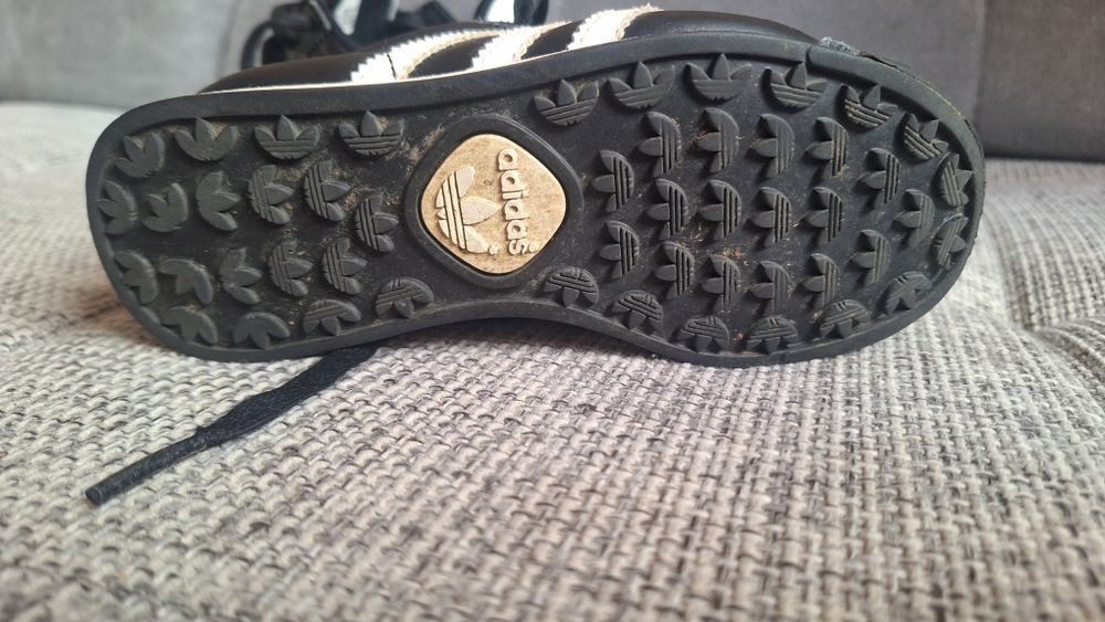 Adidas Samoa copii marimea 28FR(EUR)