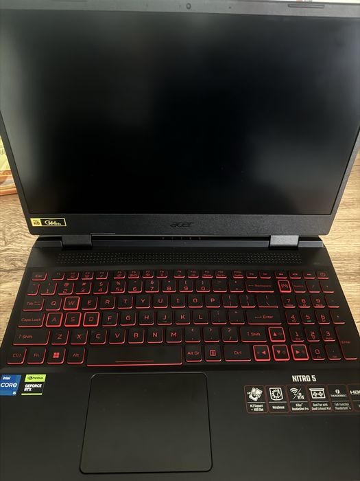 Acer Nitro 5 ( по горячей цене ) ноутбук