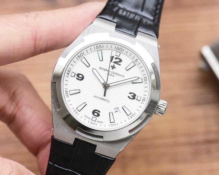 Автоматичен мъжки часовник Vacheron Constantin Overseas