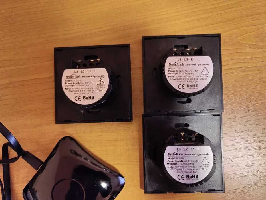 KIT Broadlink 3 Intreupatoare smart+ HUB telecomanda universala RM PRO