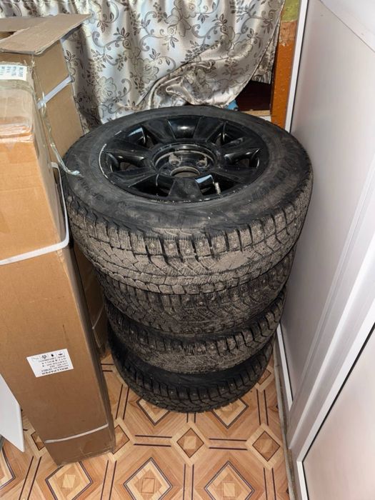 Резина зимняя с дисками