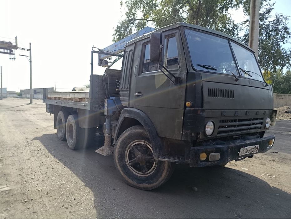 КАМАЗ 5320 с манипулятором — рабочий, надёжный, готов к делу!