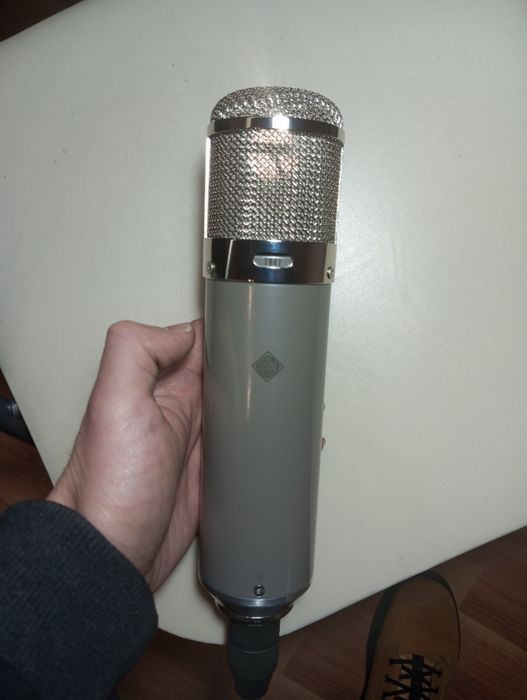 Neumann/Telefunken U47, TIMMANN TU 47V microfon pe lampă