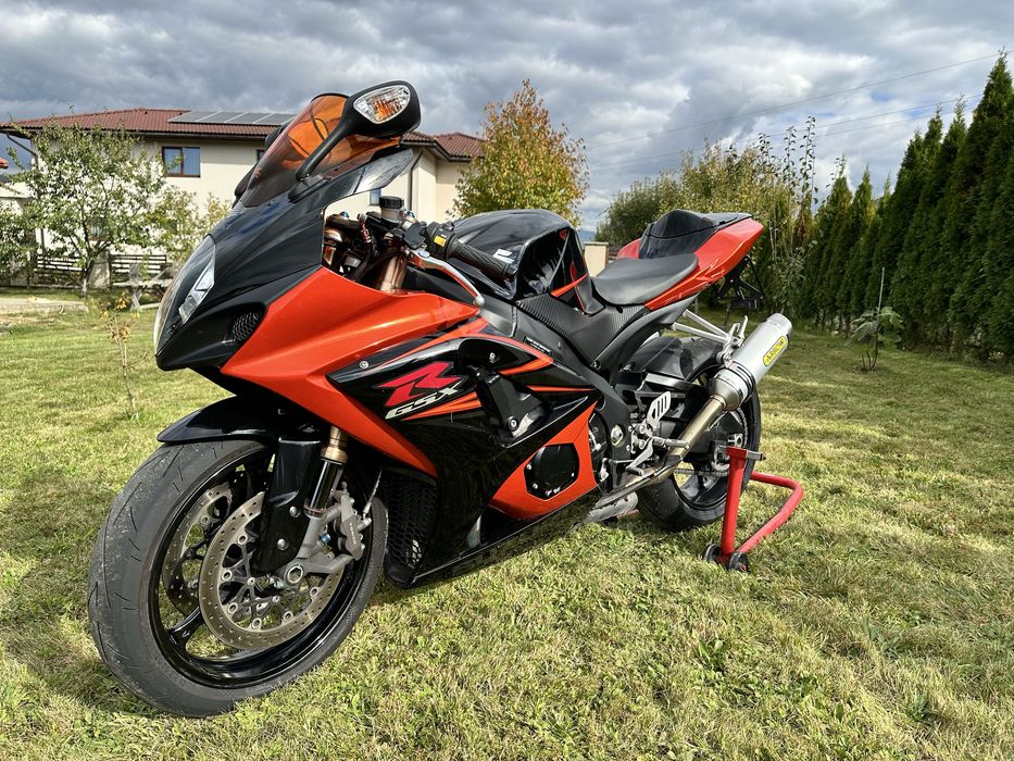 Suzuki GSX-R100, K7.