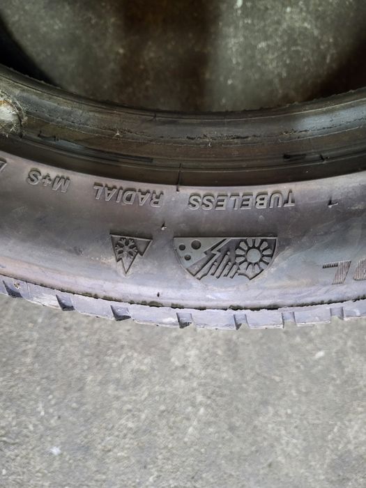 2 anvelope 245 45 R 18 Bridgestone All Season M + S