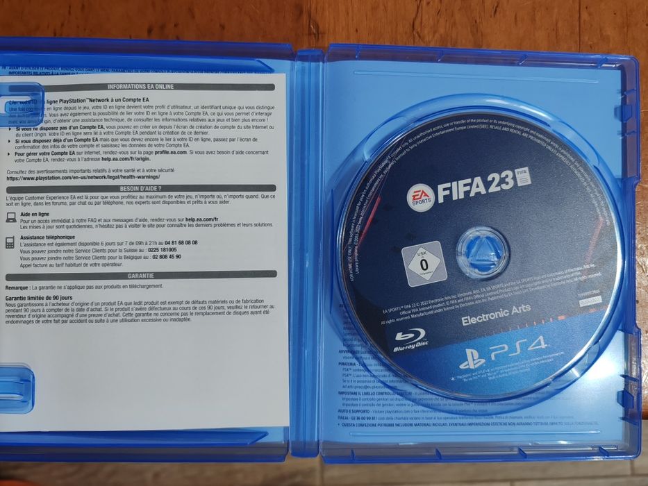 Vând fifa 23 ca nou și de înaltă calitate