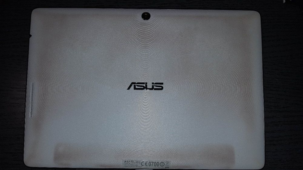 Tableta Asus Transformer TF-300T [necesita inlocuirea ecranului]