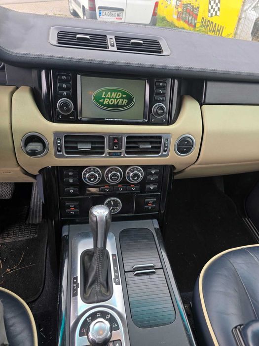 Range Rover Vogue 3.6d V8
***САМО НА ЧАСТИ***