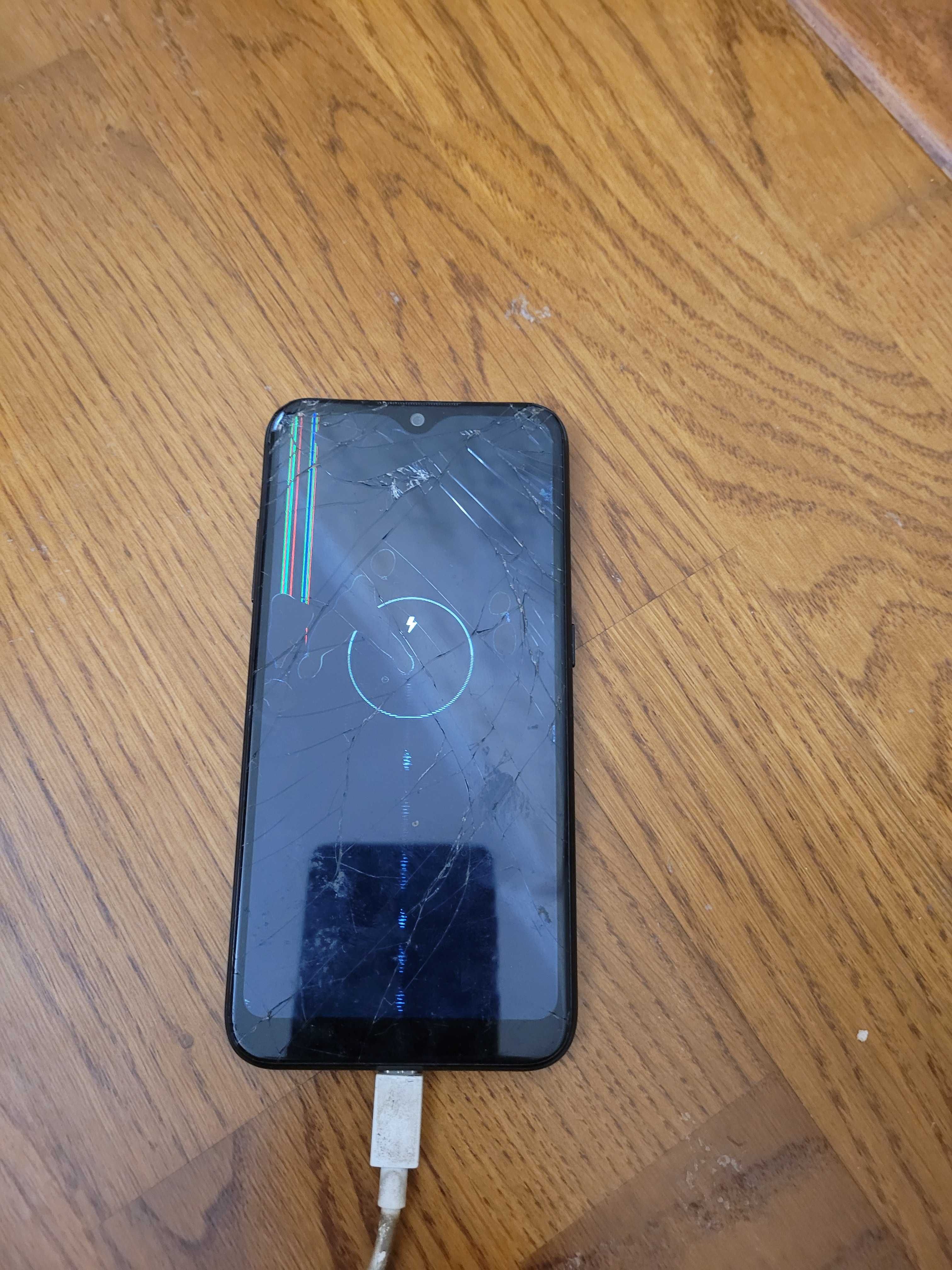 Samsung A01 разбитый экран