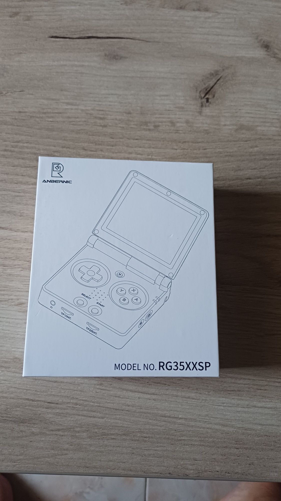 Anbernic RG35XXSP Transparent White