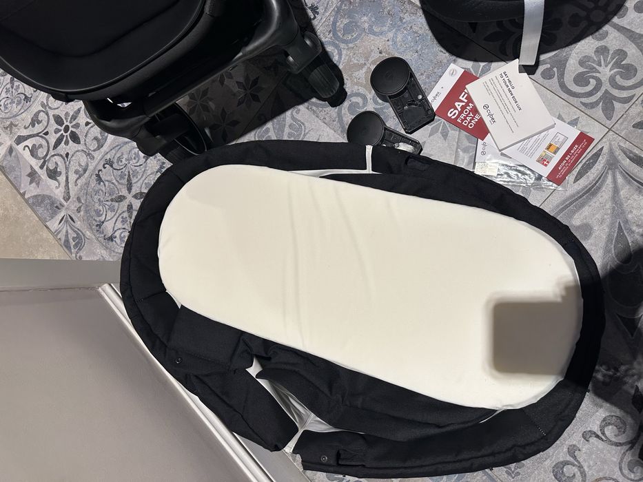 Carucior Cybex Eos Lux 3 in 1