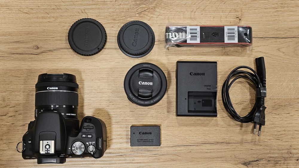 Canon DSLR EOS 200D 24MP, Wi-Fi+Oбективи 18-55mm, f/35+50mm f1.8 STM