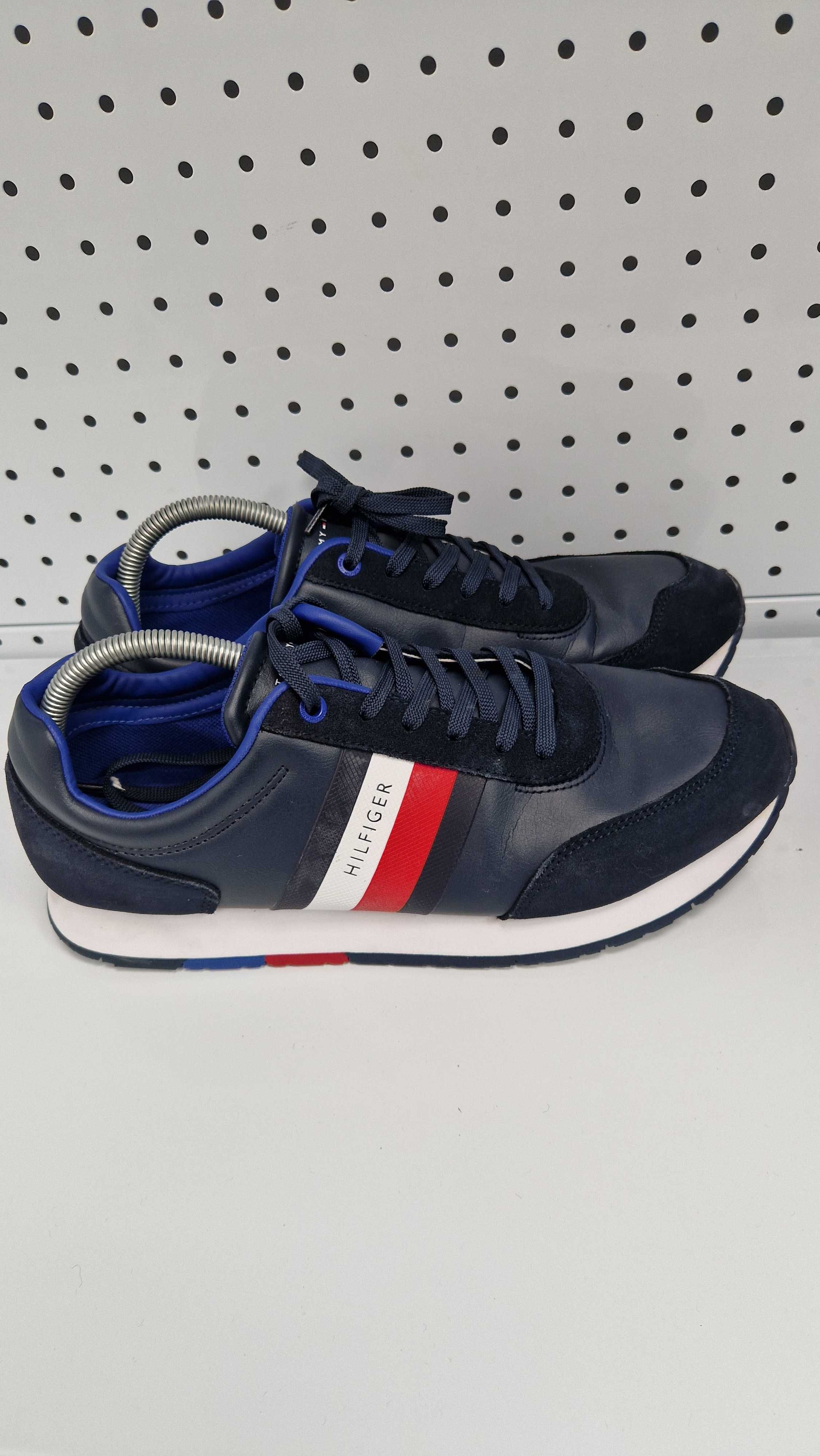Оригинални мъжки маратонки- Tommy Hilfiger