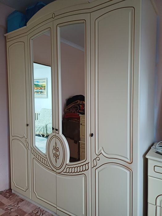 Спальный гарнитура