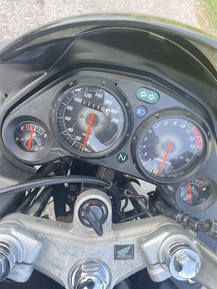 Honda cbr 125R !! 11 000km!!
