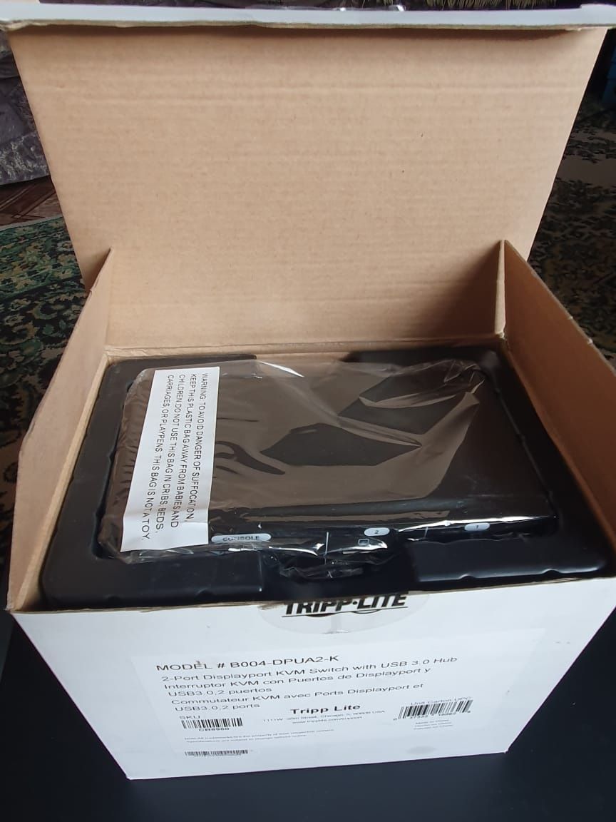 KVM switch tripp