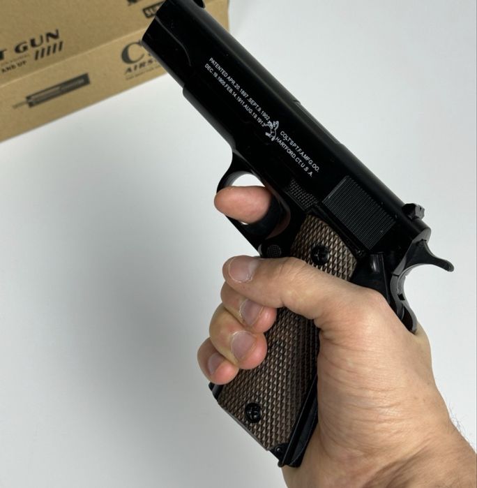 Пистолет(игрушечный))