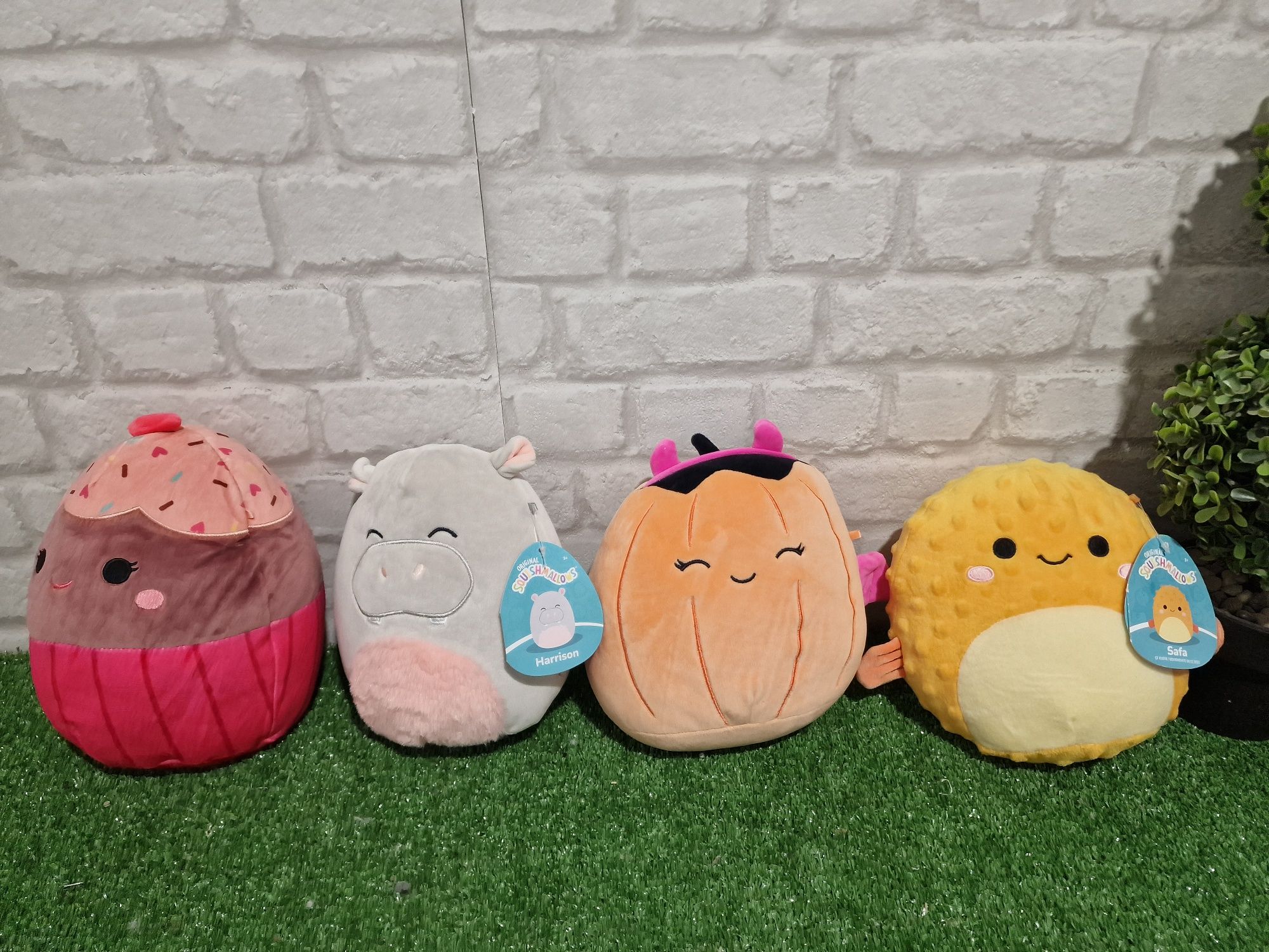 Скуишита Squishmallow различни видове