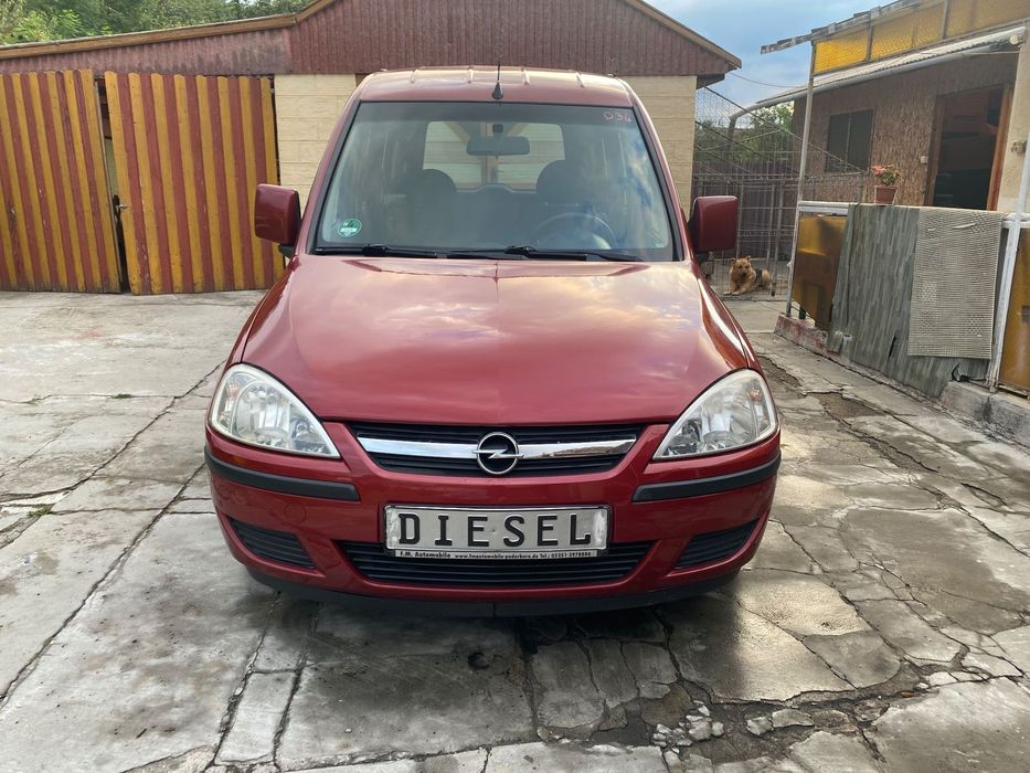 Opel Combo Stare buna,km reali