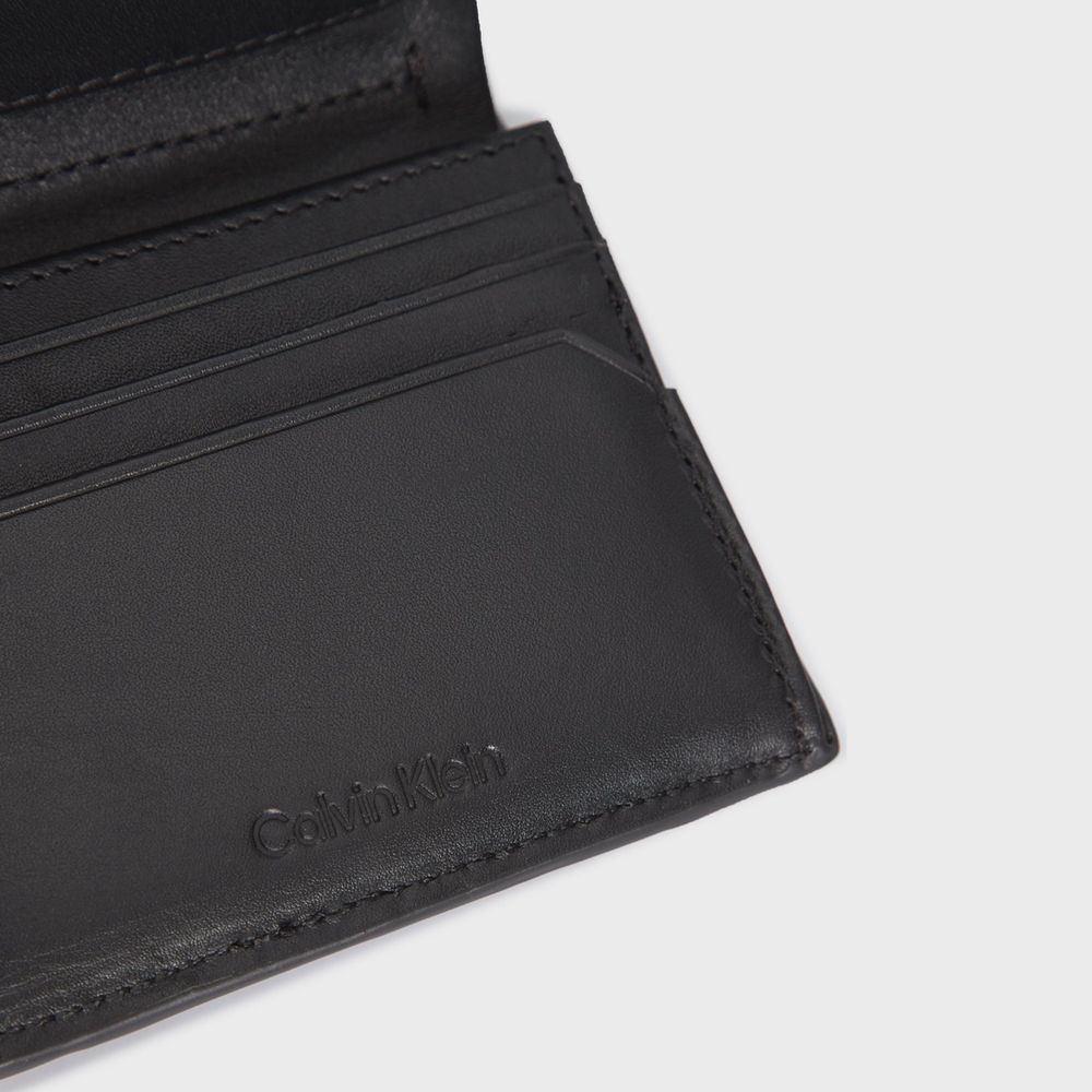 Оригинален мъжки вертикален портфейл Calvin Klein K50K510606