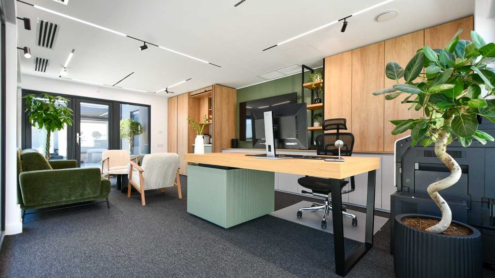 Vand mobilier la comanda