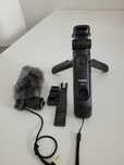 Canon DM-E100 Stereo Microfon și Canon HG-100TBR Tripod noi nefolosite