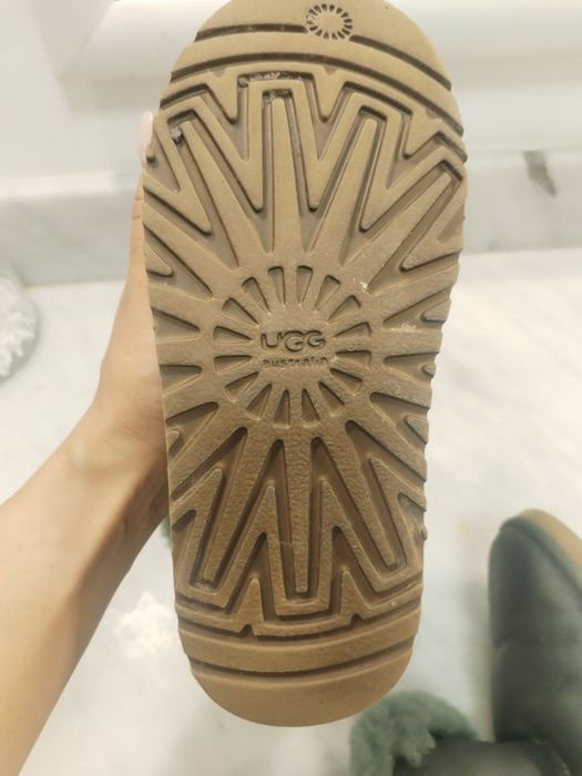 Ugg originale, marimea 33